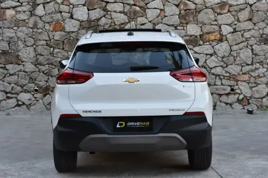 CHEVROLET-TRACKER-2025