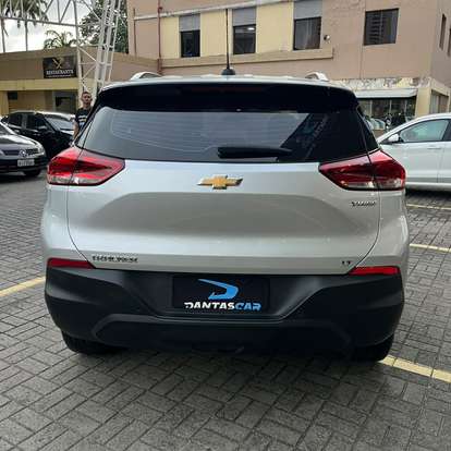 CHEVROLET-TRACKER-2022