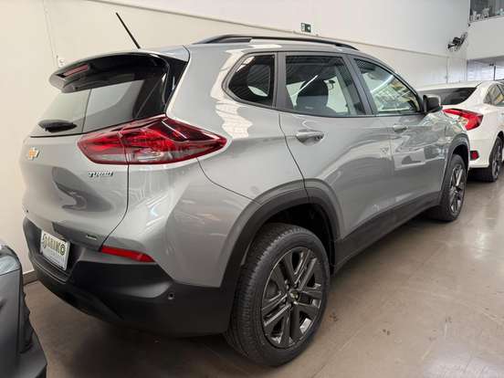 CHEVROLET-TRACKER-2025
