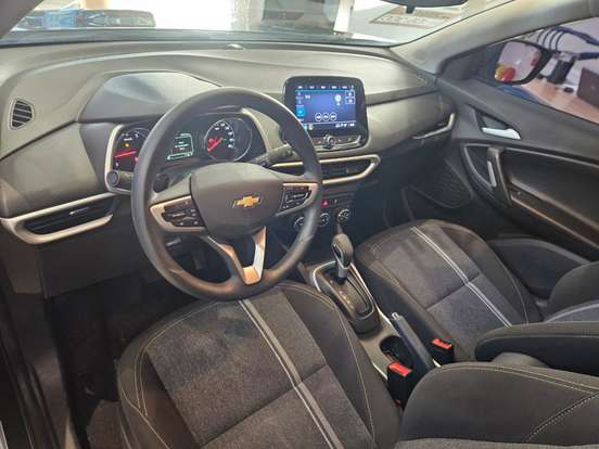 CHEVROLET-TRACKER-2024