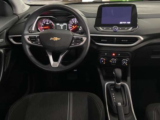 CHEVROLET-TRACKER-2023