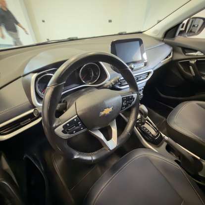 CHEVROLET-TRACKER-2022