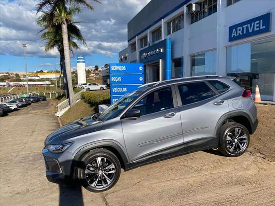CHEVROLET-TRACKER-2022