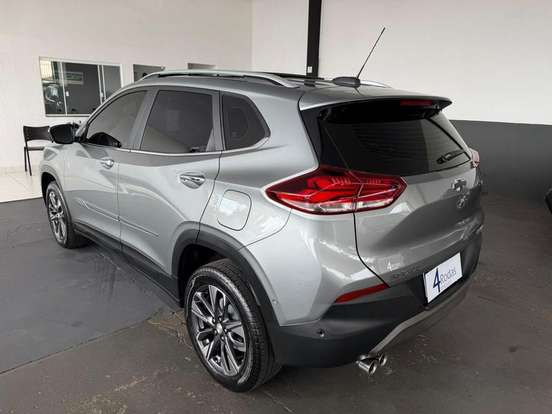 CHEVROLET-TRACKER-2024