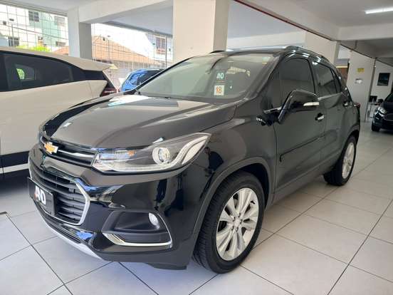 CHEVROLET-TRACKER-2018