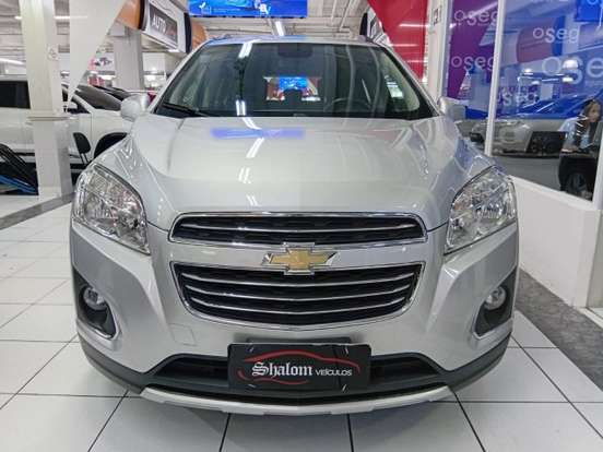 CHEVROLET-TRACKER-2016