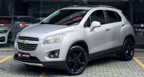 CHEVROLET-TRACKER-2015