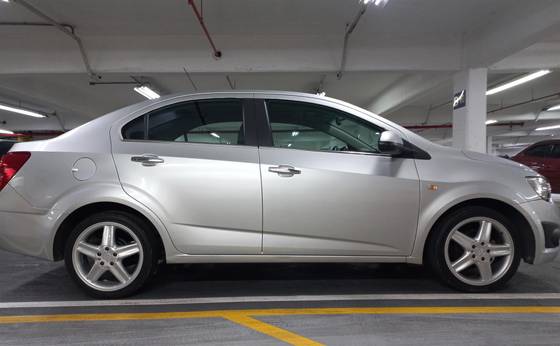 CHEVROLET SONIC 1.6 LTZ SEDAN 16V FLEX 4P MANUAL