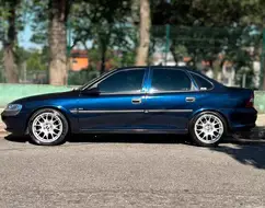 CHEVROLET VECTRA 2.0 MPFI GLS 8V GASOLINA 4P MANUAL CHEVROLET VECTRA 2.0 MPFI GLS 8V GASOLINA 4P MANUAL