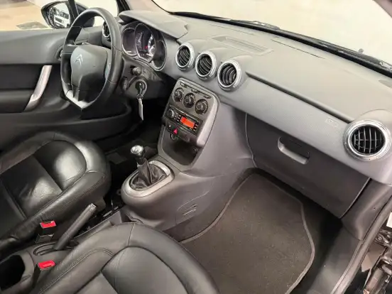 CITROËN-C3-1.5 TENDANCE 8V FLEX 4P MANUAL CITROËN-C3-2013