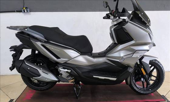 DAFRA ADXTG 300 