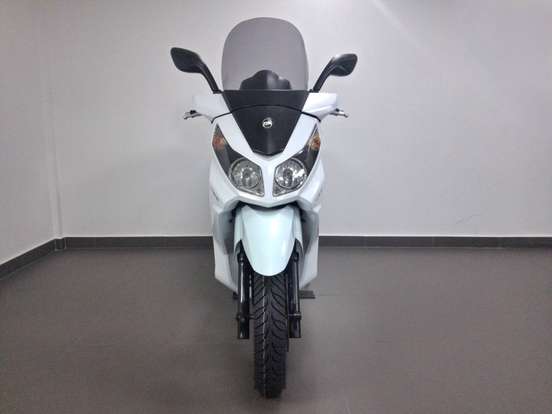 DAFRA-CITYCOM 300i-2016