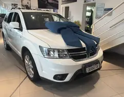 DODGE JOURNEY 3.6 RT V6 GASOLINA 4P AUTOMÁTICO DODGE JOURNEY 3.6 RT V6 GASOLINA 4P AUTOMÁTICO