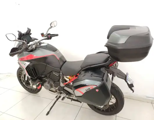 DUCATI-MULTISTRADA 1200 V4 S-2023