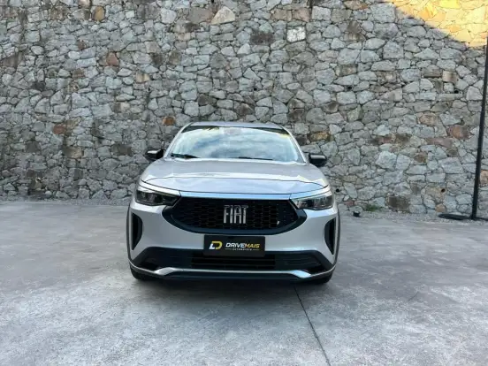 FIAT-FASTBACK-2025