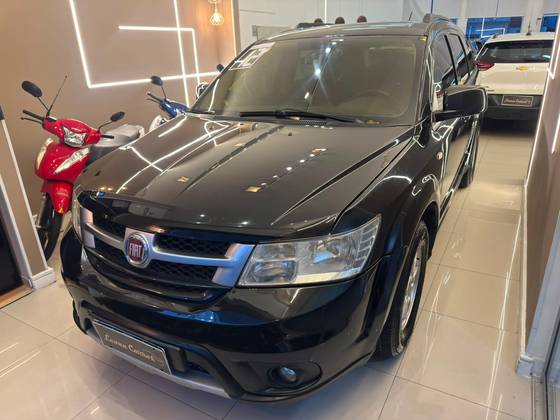 FIAT FREEMONT 2.4 EMOTION 16V GASOLINA 4P AUTOMÁTICO