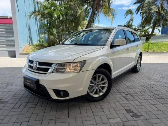 FIAT FREEMONT 2.4 PRECISION 16V GASOLINA 4P AUTOMÁTICO