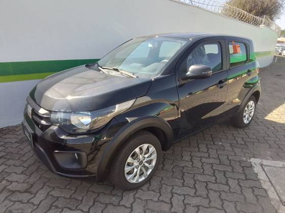 FIAT MOBI 1.0 EVO FLEX LIKE. MANUAL
