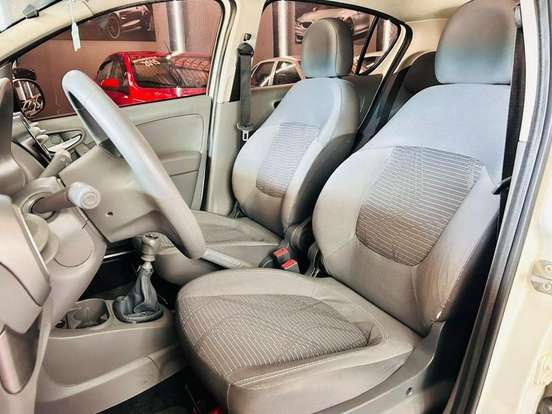 FIAT-PALIO-1.0 MPI ATTRACTIVE 8V FLEX 4P MANUAL FIAT-PALIO-2016