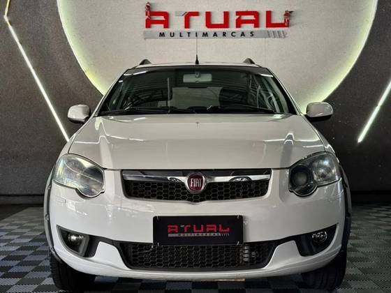 FIAT PALIO 1.6 TREKKING WEEKEND 16V FLEX 4P MANUAL