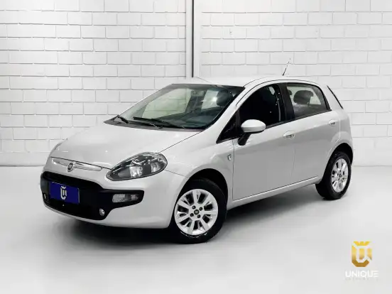 FIAT-PUNTO-2015