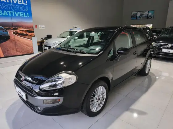 FIAT PUNTO 1.6 ESSENCE 16V FLEX 4P MANUAL
