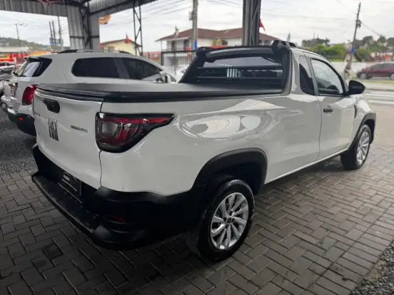 FIAT-STRADA-2021