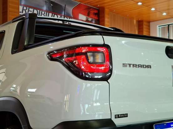 FIAT-STRADA-2024