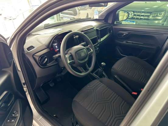 FIAT-STRADA-1.3 FIREFLY FLEX FREEDOM CS MANUAL FIAT-STRADA-2025