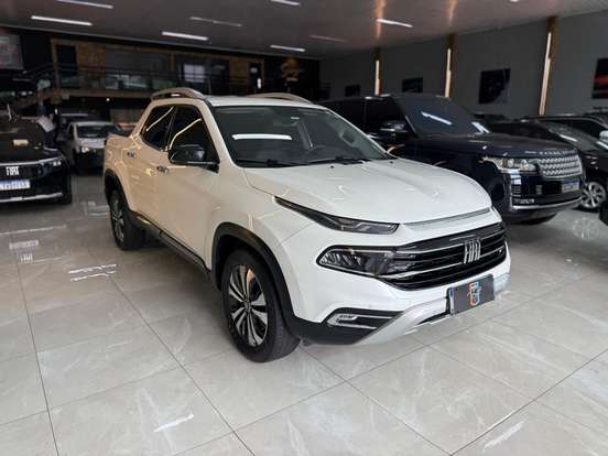 FIAT-TORO-2023