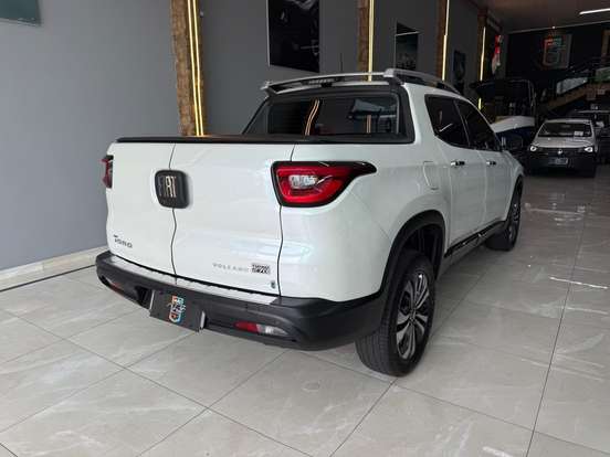 FIAT-TORO-2023
