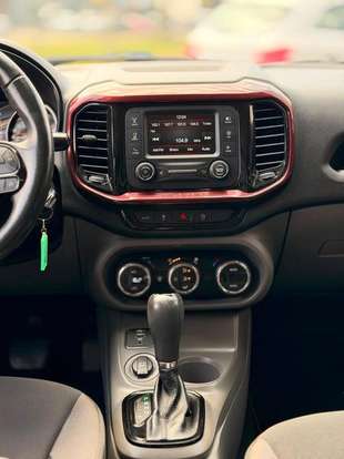 FIAT-TORO-2017