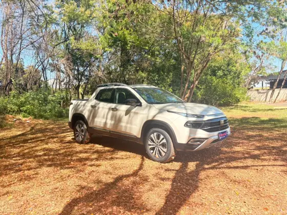 FIAT TORO 2.0 16V TURBO DIESEL VOLCANO 4WD AT9