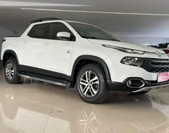 FIAT TORO 2.0 16V TURBO DIESEL FREEDOM 4WD AT9 FIAT TORO 2.0 16V TURBO DIESEL FREEDOM 4WD AT9