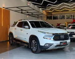 FIAT TORO 2.0 16V TURBO DIESEL RANCH 4WD AT9 FIAT TORO 2.0 16V TURBO DIESEL RANCH 4WD AT9