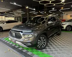FIAT TORO 2.0 16V TURBO DIESEL RANCH 4WD AT9 FIAT TORO 2.0 16V TURBO DIESEL RANCH 4WD AT9