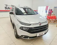 FIAT TORO 2.0 16V TURBO DIESEL VOLCANO 4WD AT9 FIAT TORO 2.0 16V TURBO DIESEL VOLCANO 4WD AT9