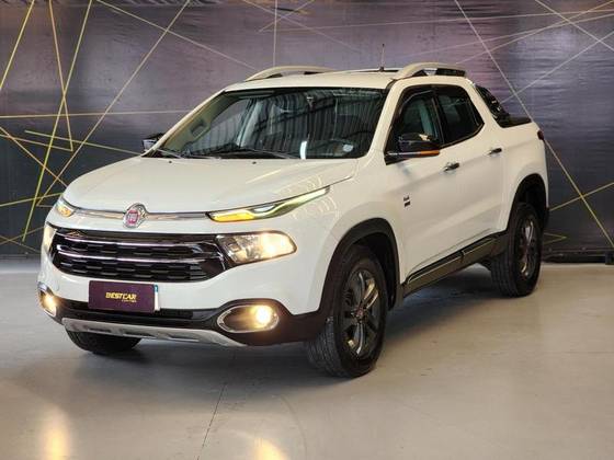 FIAT TORO 2.0 16V TURBO DIESEL VOLCANO 4WD AT9