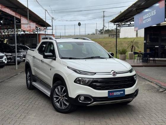 FIAT TORO 2.0 16V TURBO DIESEL VOLCANO 4WD AT9