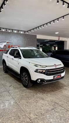 FIAT TORO 2.0 16V TURBO DIESEL VOLCANO 4WD AT9