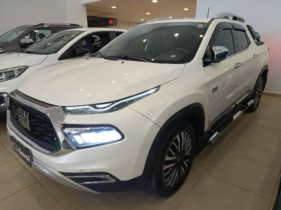 FIAT TORO 2.2 TURBO DIESEL RANCH 4WD AT9