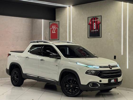 FIAT TORO 2.4 16V MULTIAIR FLEX VOLCANO AT9