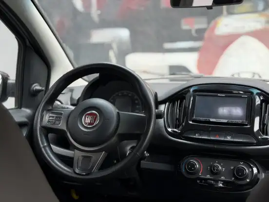 FIAT-UNO-2015