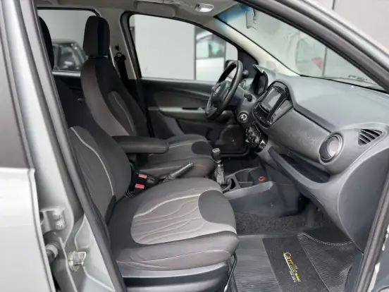 FIAT-UNO-2015