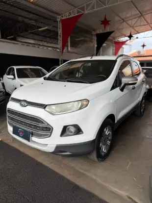 FORD-ECOSPORT-2015