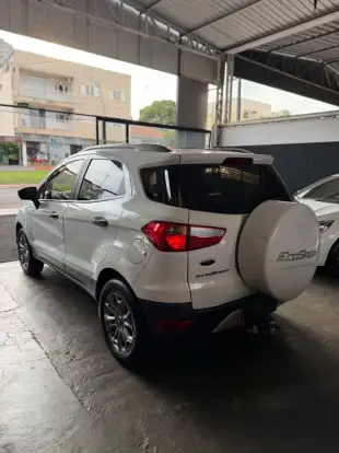 FORD-ECOSPORT-2015