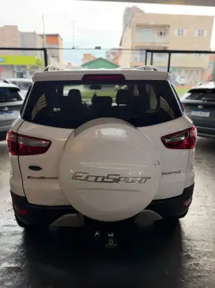 FORD-ECOSPORT-2015