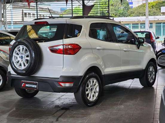 FORD-ECOSPORT-2017