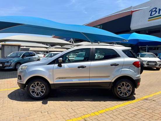 FORD-ECOSPORT-2014