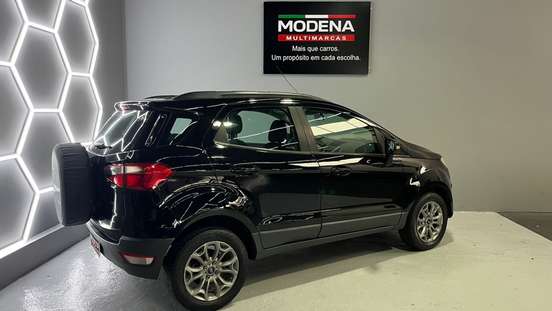 FORD-ECOSPORT-2014